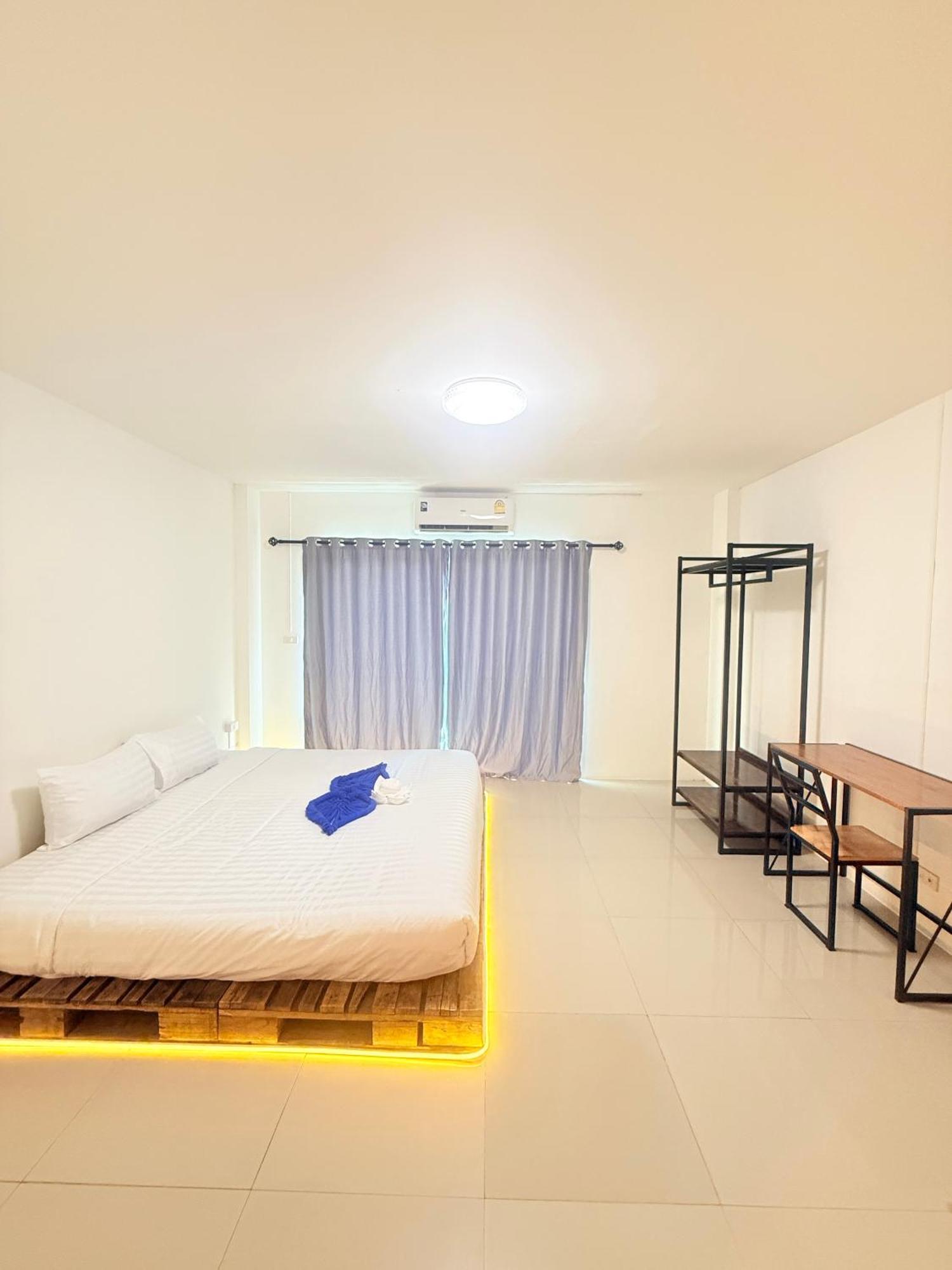 Phak Phing Hotel Chiang Mai